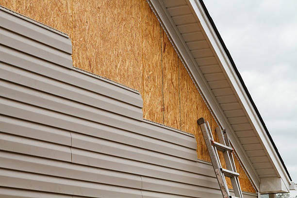 24/7 Emergency Emergency Siding Repair experts in Entriken, PA